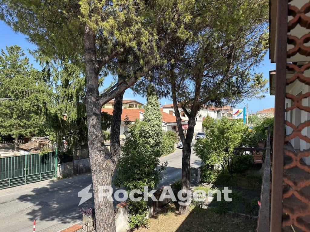 Appartamento a Pescara in Via Macerone - Foto 2