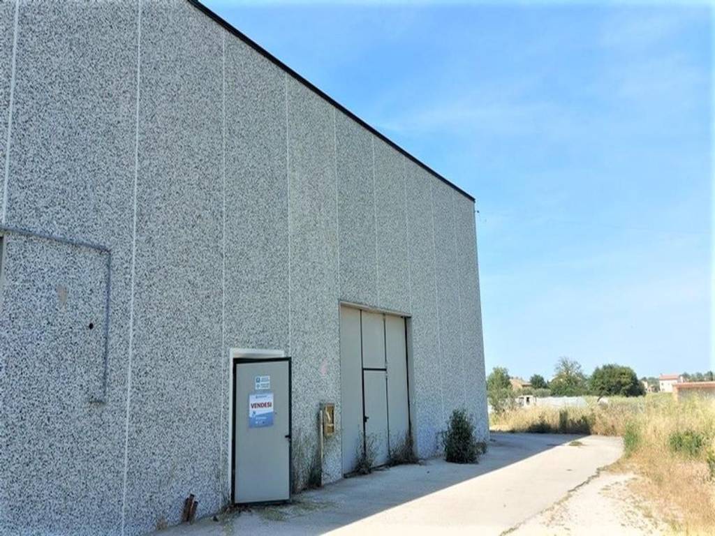 Immobile a Sant'elpidio a mare in Strada Provinciale Faleriense, N. 306 - Foto 5
