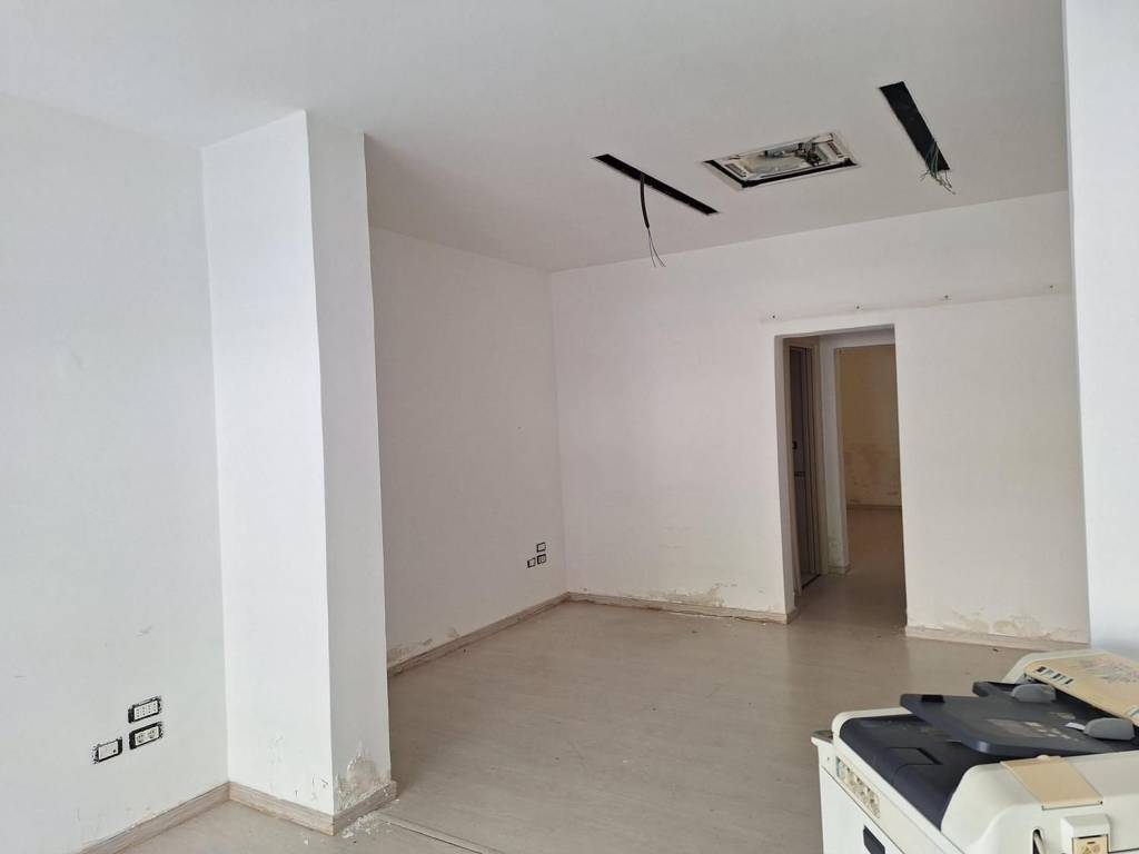 Immobile a Brindisi in Viale Aldo Moro, N. 4 - Foto 2