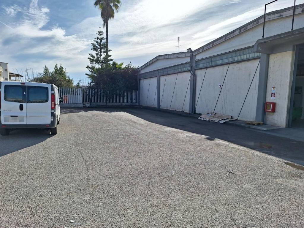 Immobile a Barletta in Via degli Artigiani, 83, 76121 Barletta BT, Italia - Foto 2