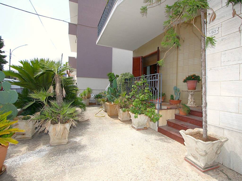 Casa indipendente a Parabita in Via Provinciale Matino - Foto 3