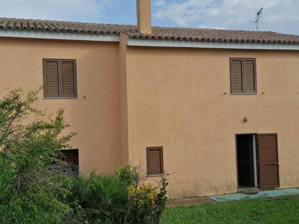 Villa a Arzachena in Arzachena, N. snc - Foto 2