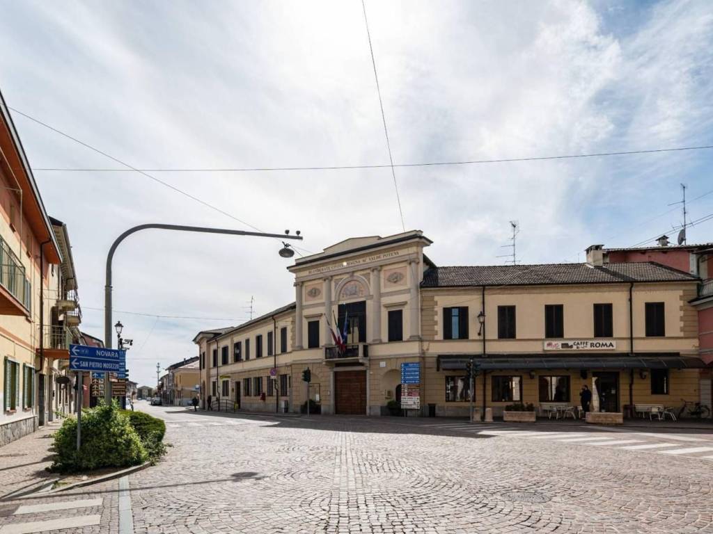 Palazzo / stabile a Biandrate in Via Giacomo Matteotti, 14, 28061 Biandrate NO, Italia - Foto 2