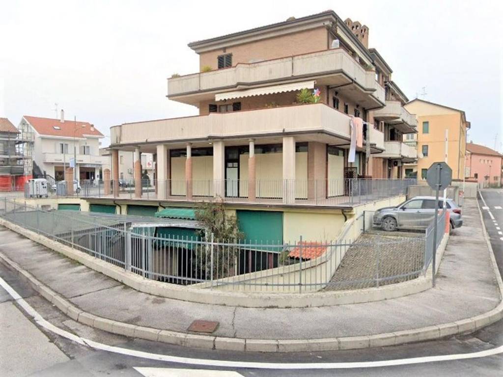 Immobile a Montecosaro in via Roma, N. 65-67 - Foto 5