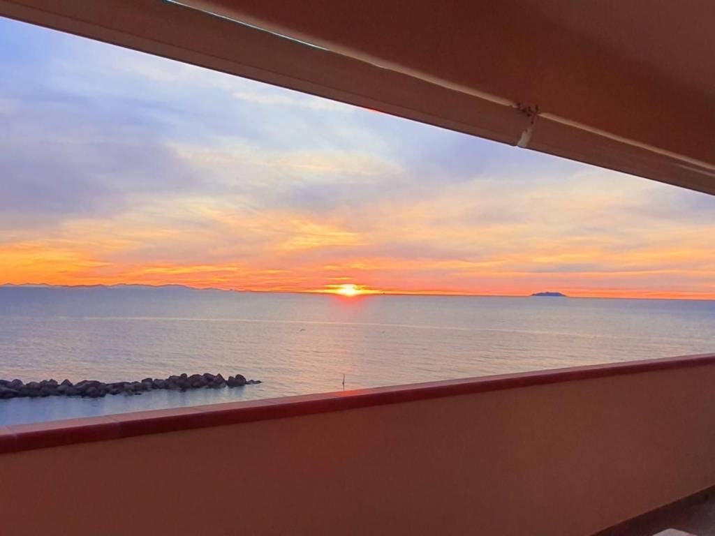 Appartamento a Livorno in Via del Littorale, N. 164 - Foto 2