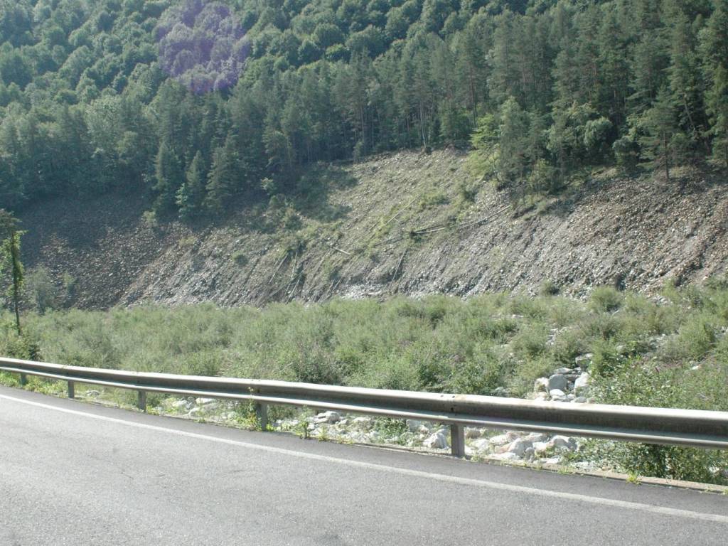 Terreno a Varzo in Loc. Centrale Iselle, N. snc - Foto 3