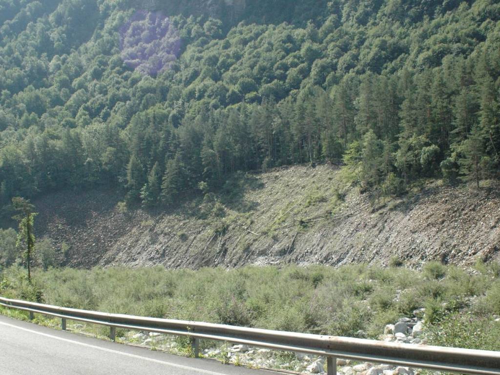 Terreno a Varzo in Loc. Centrale Iselle, N. snc - Foto 4