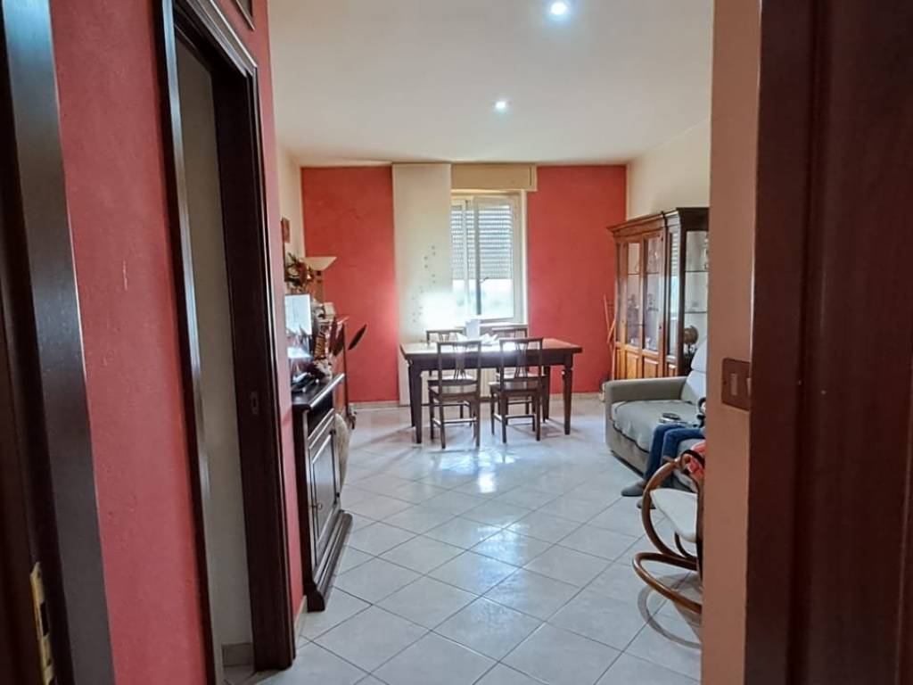 Appartamento a Castelletto sopra ticino in Via Monte Rosa, 7 - Foto 5
