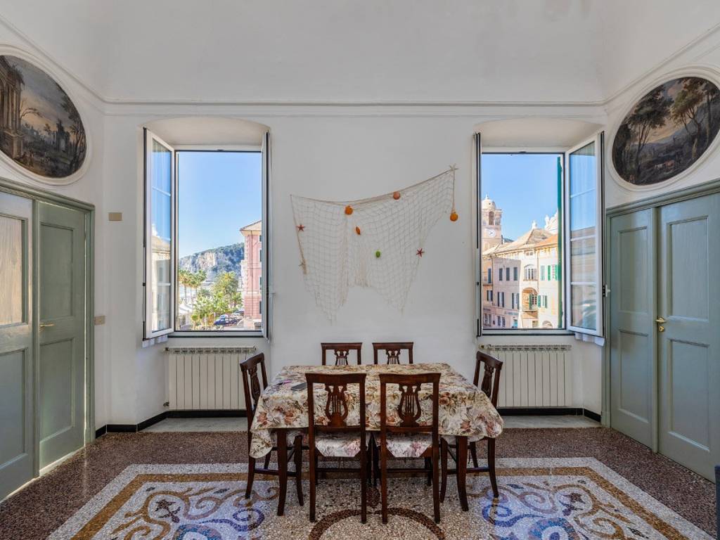 Appartamento a Finale ligure in Piazza Vittorio Emanuele II, 28 - Foto 4