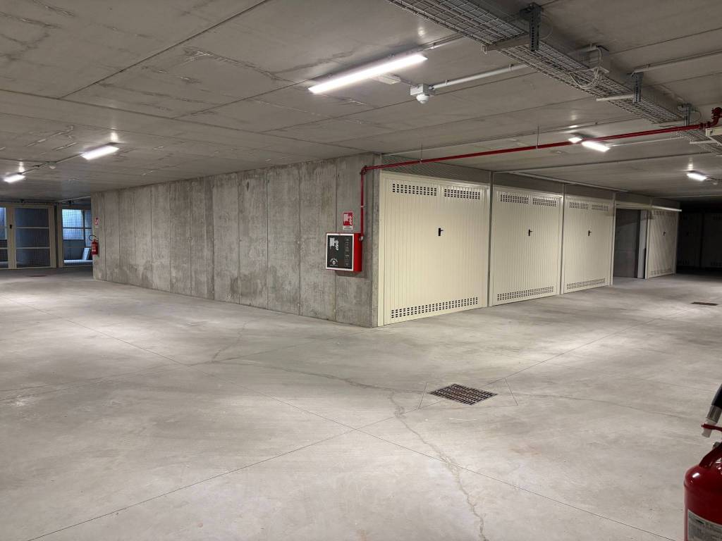 Box / garage a Verona in Via Alessandro Poerio - Foto 4