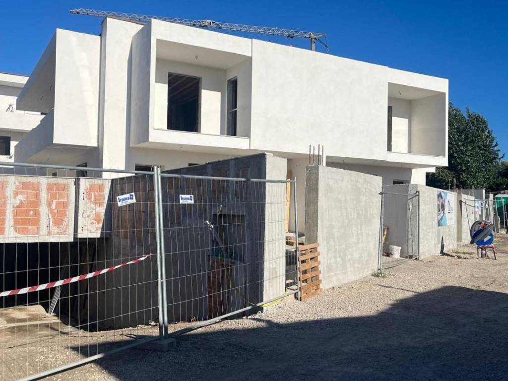 Villa a Lusciano in Viale della Libertà - Foto 2