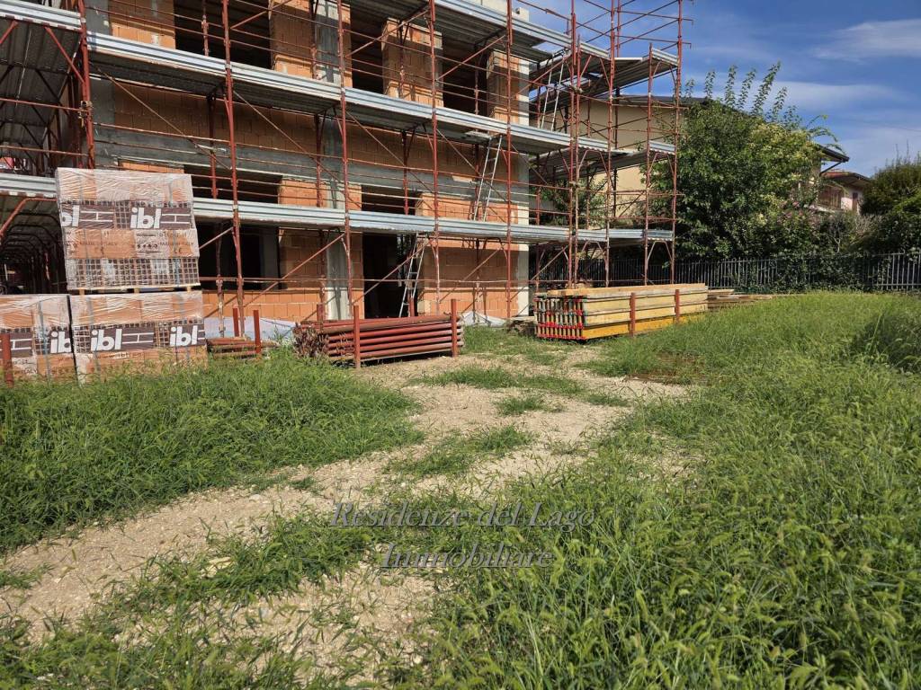 Appartamento a Peschiera del garda in Via Michelangelo Buonarroti - Foto 4
