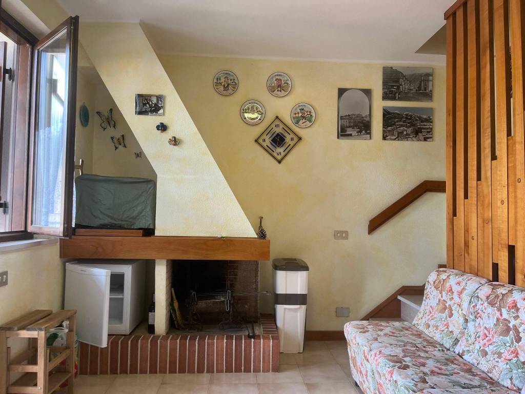 Appartamento a Ovindoli in Via del Ceraso - Foto 3
