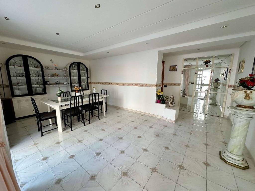 Appartamento a Ragusa in Via Guglielmo Nicastro, 45 - Foto 3