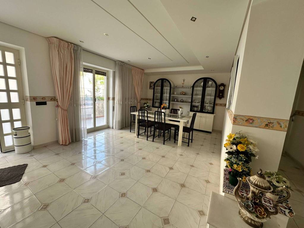 Appartamento a Ragusa in Via Guglielmo Nicastro, 45 - Foto 4