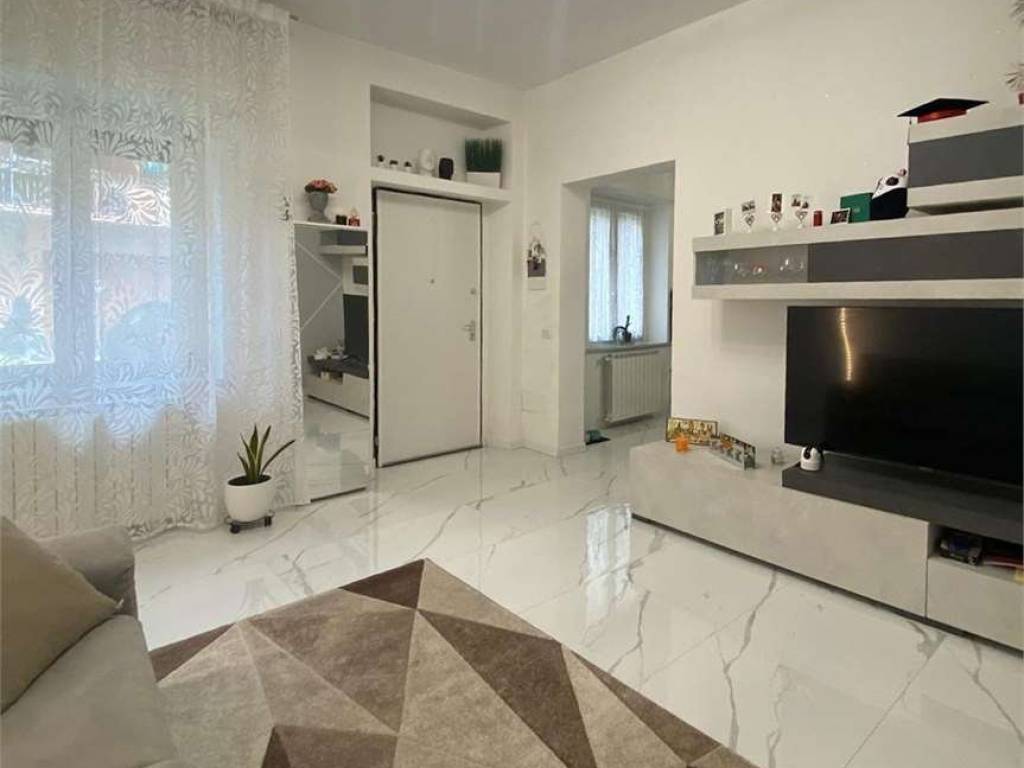 Appartamento a Galliate in Via Matteotti - Foto 2