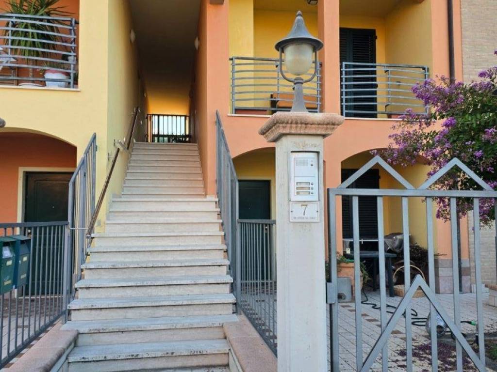Appartamento a Pollenza in Via Osteria del Chienti, 7 - Foto 3