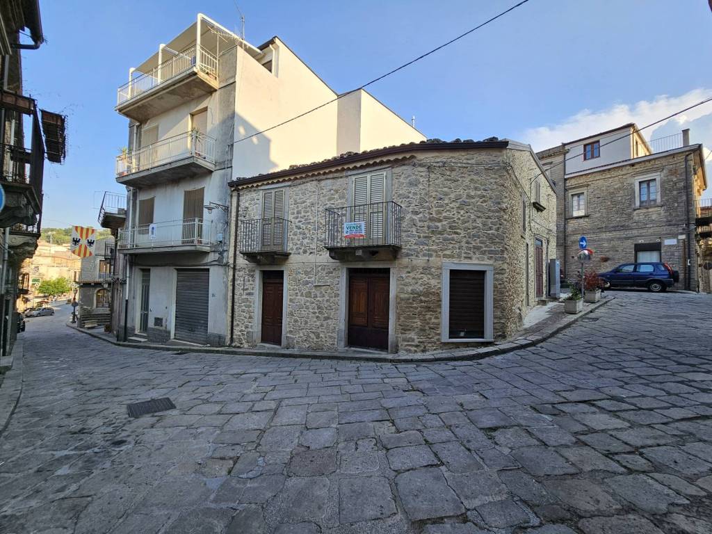 Casa indipendente a Montalbano elicona in Largo San Biagio - Foto 2