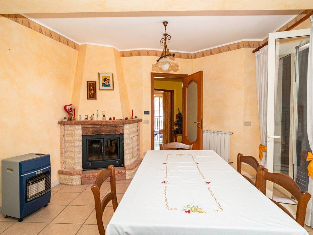 Casa indipendente a Graniti in via Misericordia, 20 - Foto 3