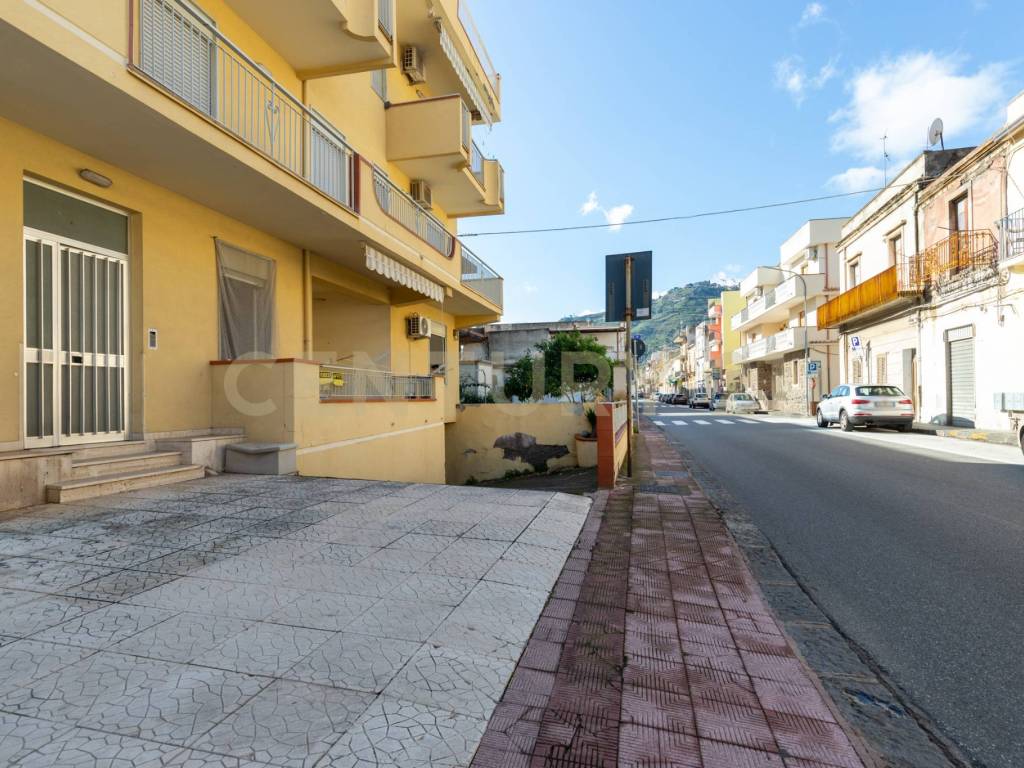 Appartamento a Sant'alessio siculo in Via Consolare Valeria, 9797 - Foto 3