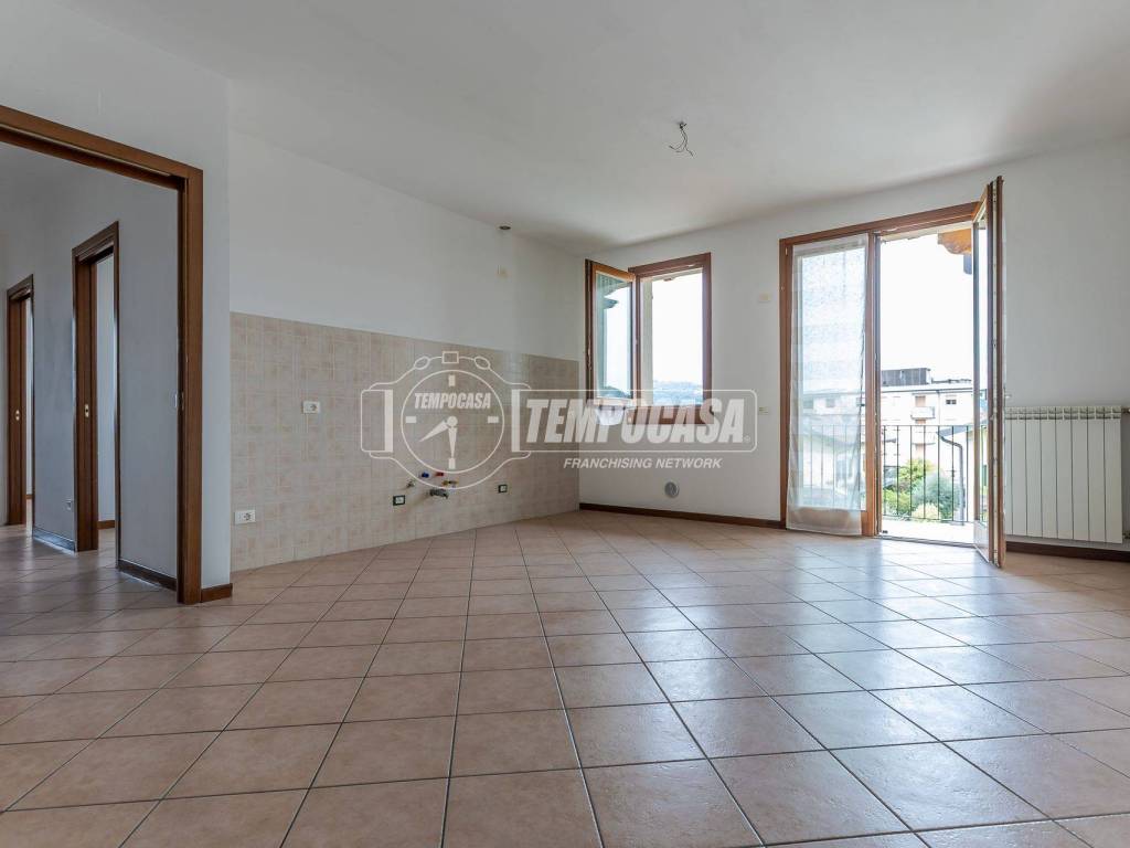 Appartamento a Villongo in Via Oriana Fallaci - Foto 2