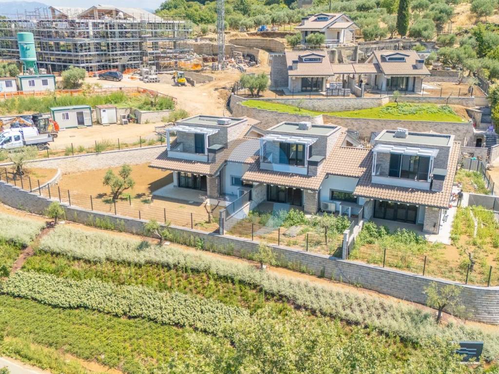 Villa a Monte porzio catone in Via Frascati Colonna, 32 - Foto 2