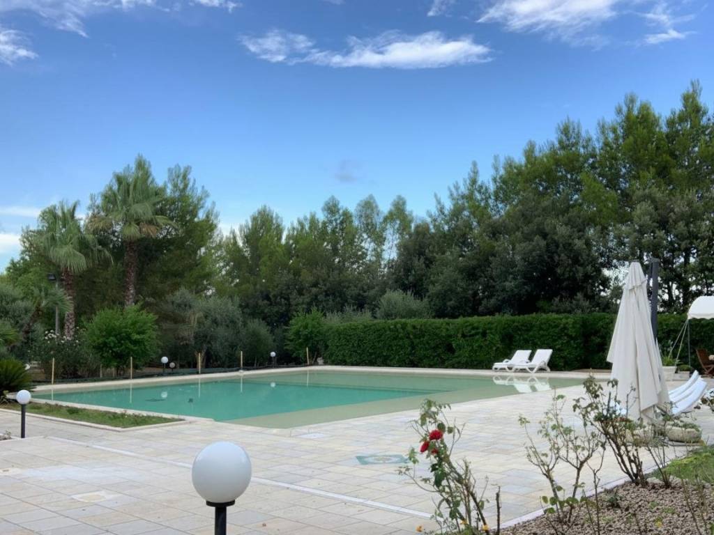 Villa a Guagnano in SP365 - Foto 2
