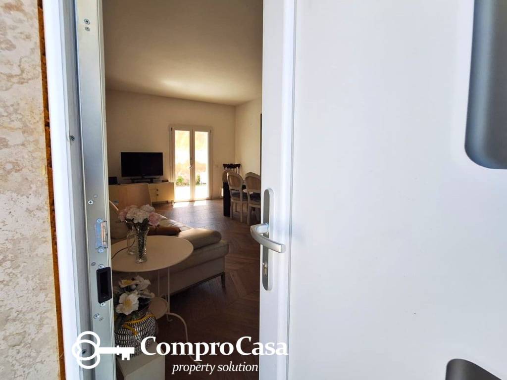 Casa indipendente a Lecce in Via Enrico Lupinacci - Foto 2