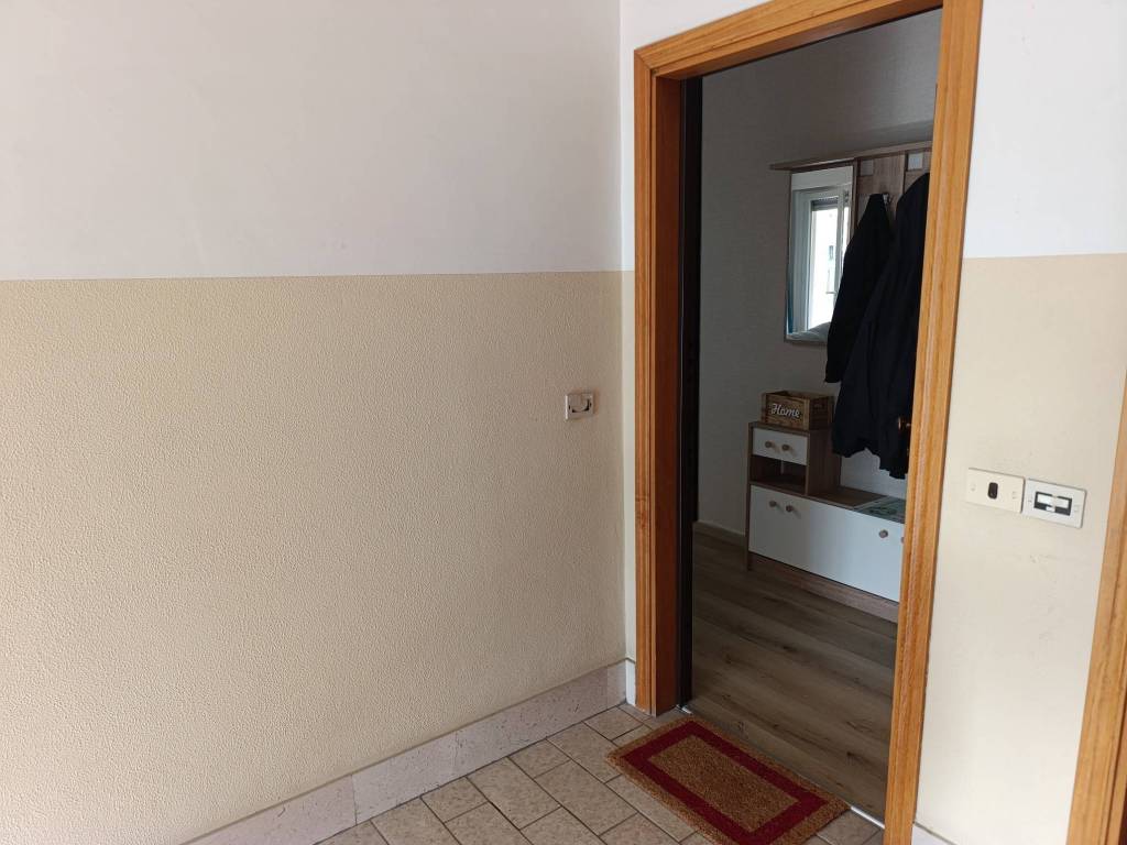 Appartamento a Alba adriatica in Via Gorizia, 44 - Foto 2