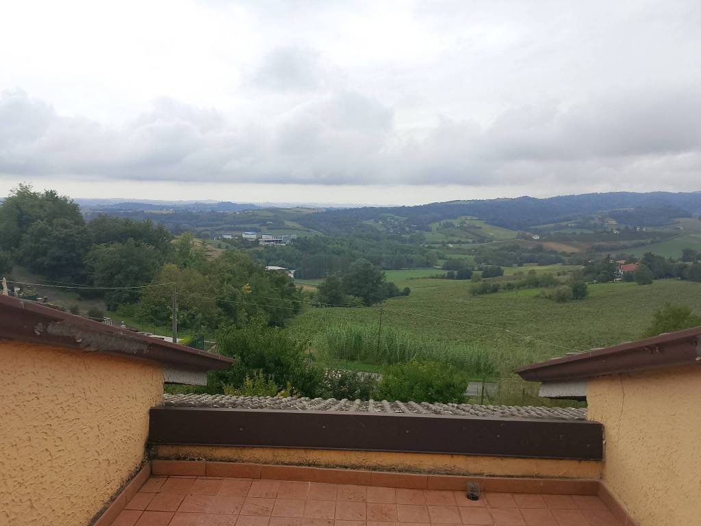 Villa a Moncalvo in Strada Alfiano, 8 - Foto 2