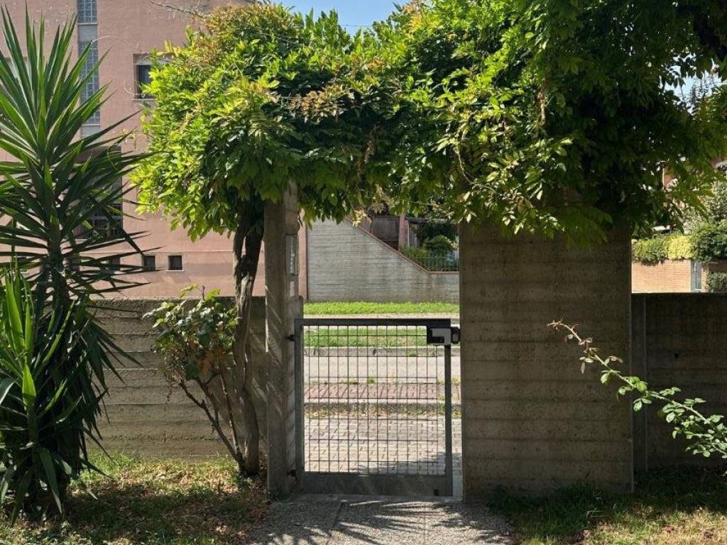 Appartamento a Ferrara in Via Matilde Serao - Foto 4