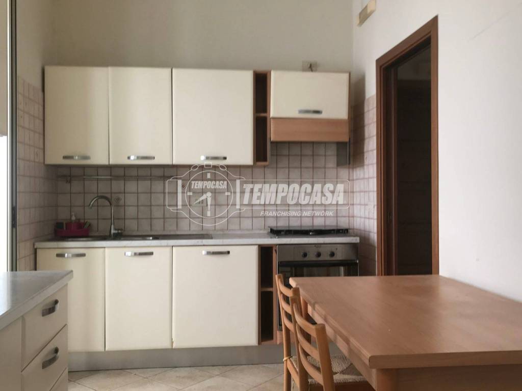 Appartamento a Messina in Via FIUME - Foto 2