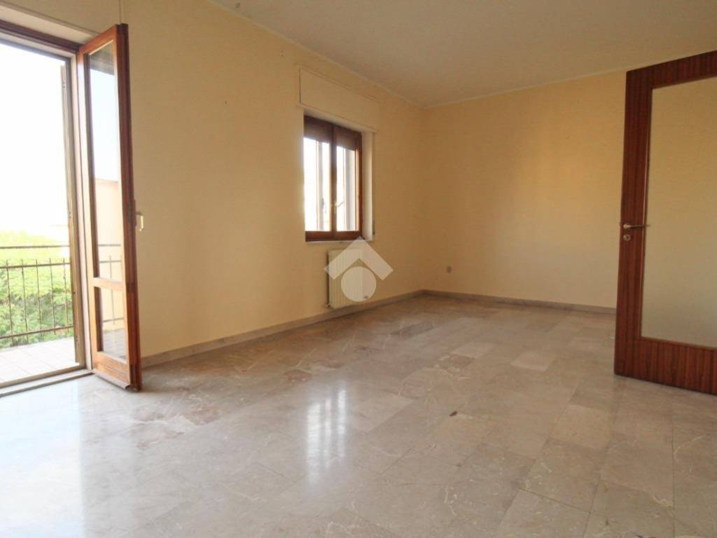 Appartamento a Isola di capo rizzuto in Via Eduardo De Filippo, 6 - Foto 2