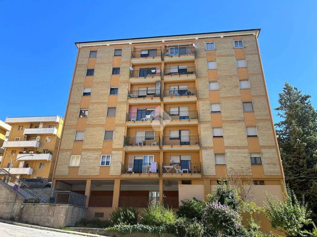 Appartamento a Potenza in VIA FRANCESCO TORRACA, 100 - Foto 2