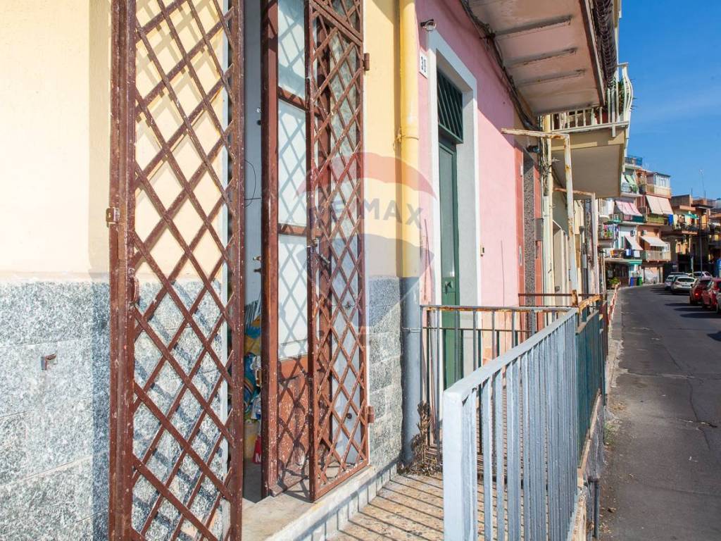 Casa indipendente a Aci castello in Via Marina, 37 - Foto 4