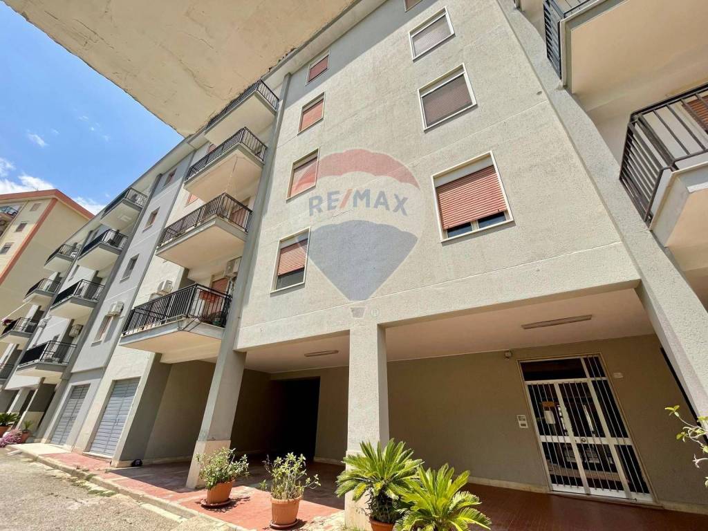 Appartamento a Caltanissetta in via Filippo Turati - Foto 2
