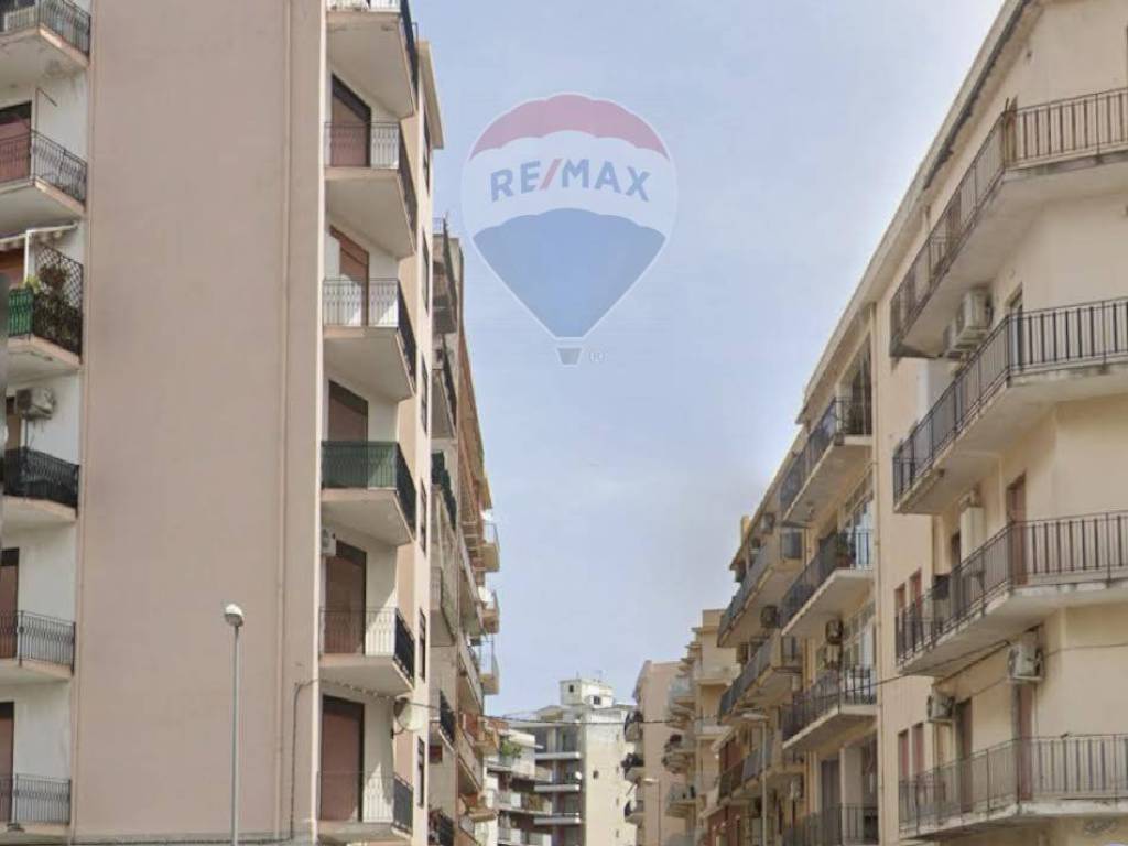 Box / garage a Milazzo in via colonnello Bertè - Foto 3