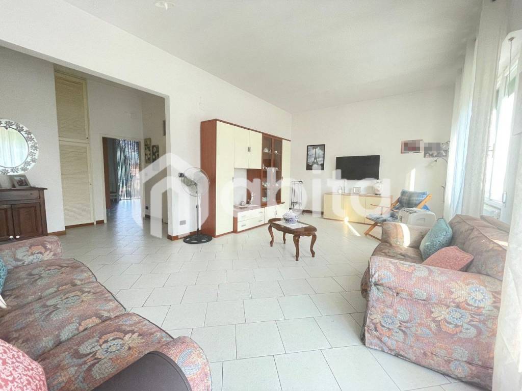 Appartamento a Montevarchi in Viale Luigi Cadorna - Foto 3