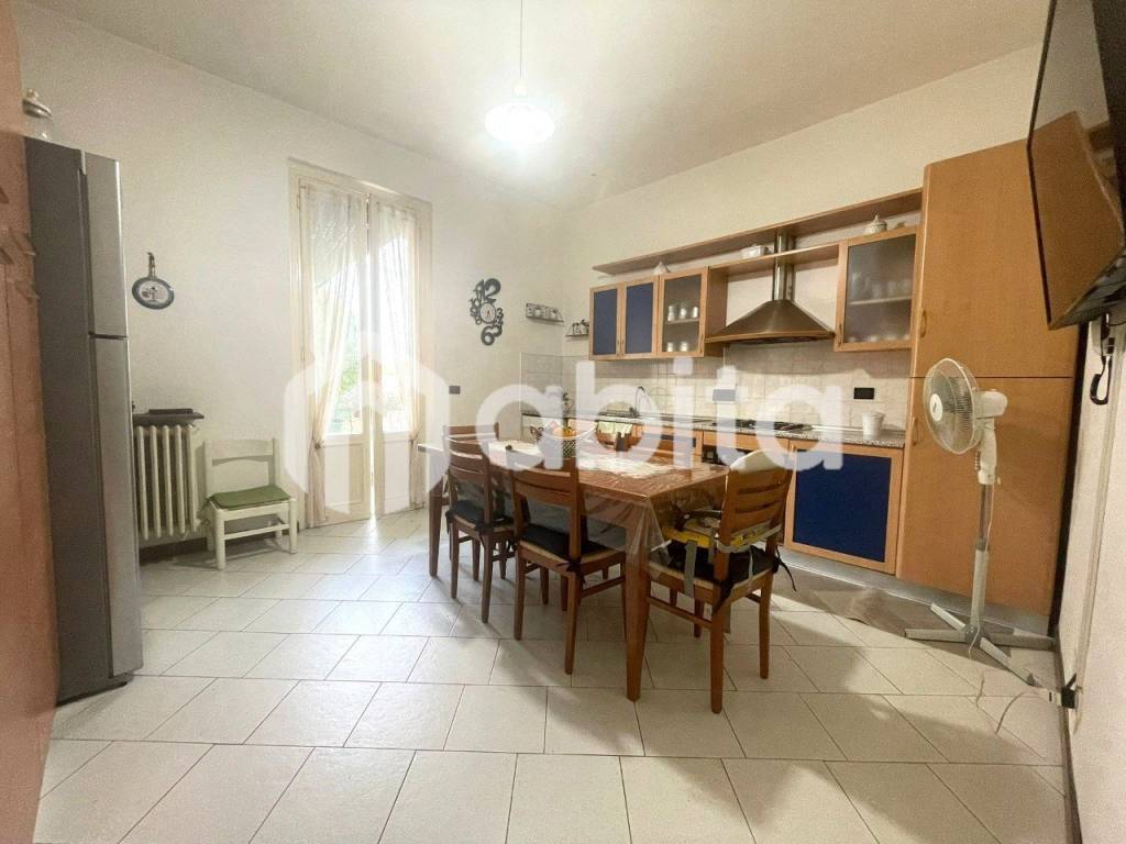 Appartamento a Montevarchi in Viale Luigi Cadorna - Foto 5