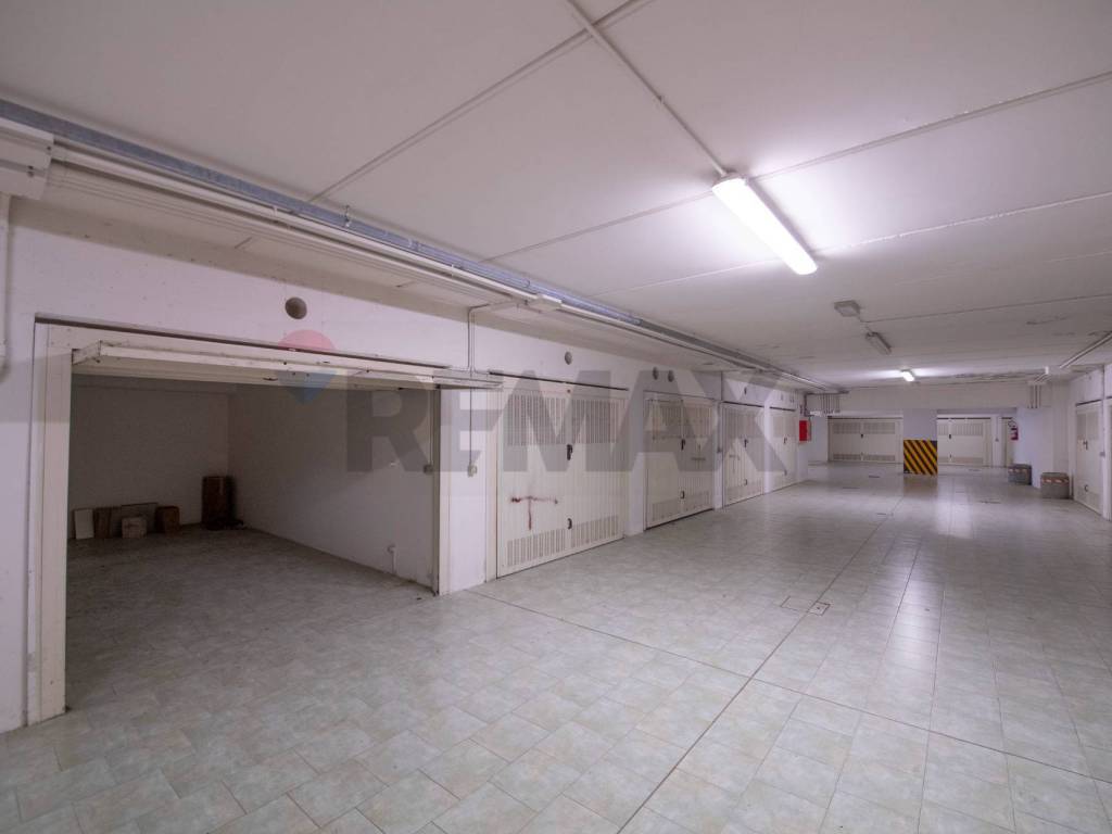 Box / garage a Chiaravalle in via tommasi, 6 - Foto 5