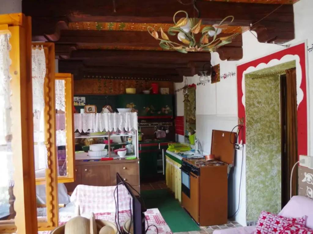 Casa indipendente a Lusevera in via Capoluogo - Foto 3