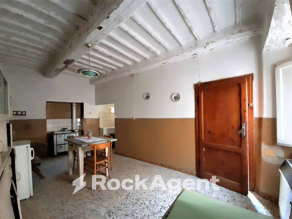 Appartamento a Acquapendente in Via Rugarella, 36 - Foto 3
