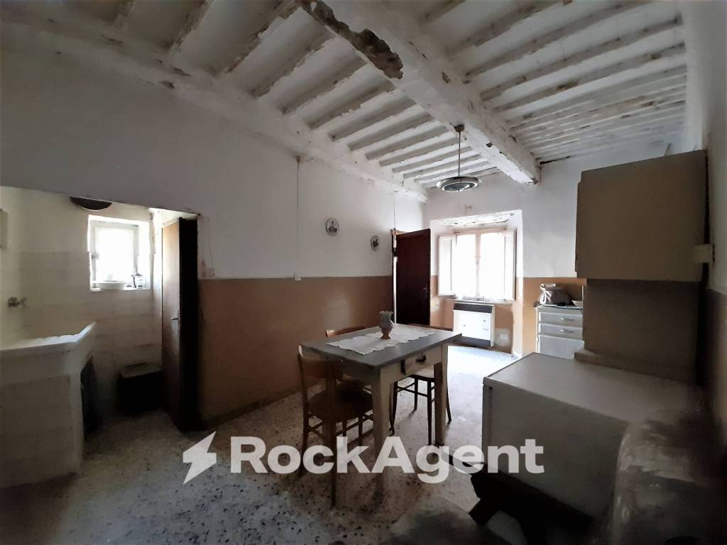 Appartamento a Acquapendente in Via Rugarella, 36 - Foto 4