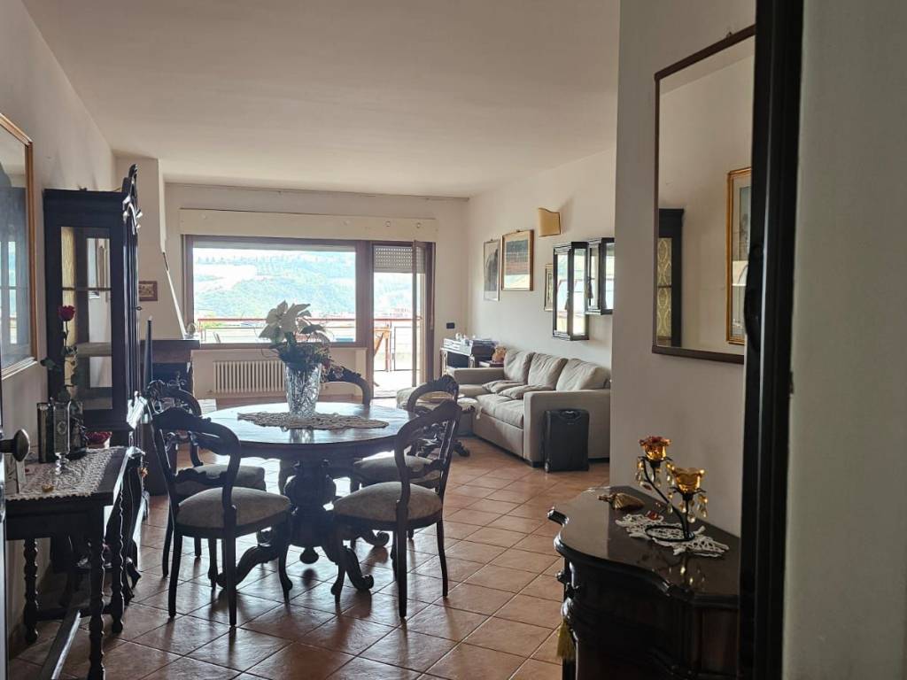 Appartamento a Teramo in Via Maria Palma Mezzopreti, 5 - Foto 5