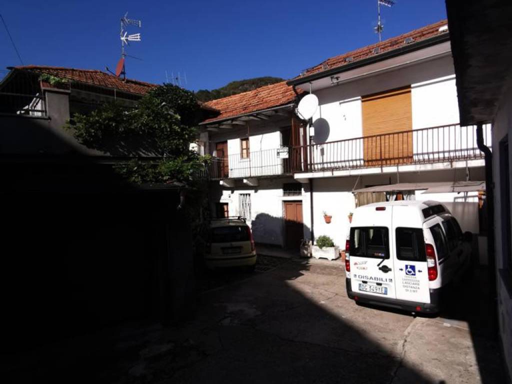 Casa indipendente a Omegna in Via Tiro a Segno - Foto 4