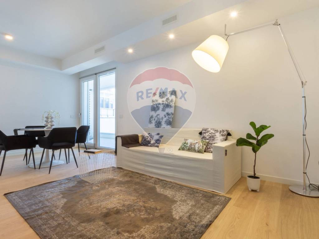 Appartamento a Cagliari in via della Pineta, 209 - Foto 2