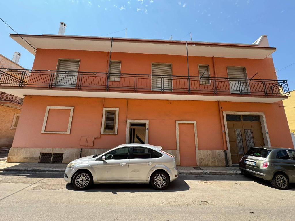 Casa indipendente a Turi in Via Pietro Pedone, 7 - Foto 3