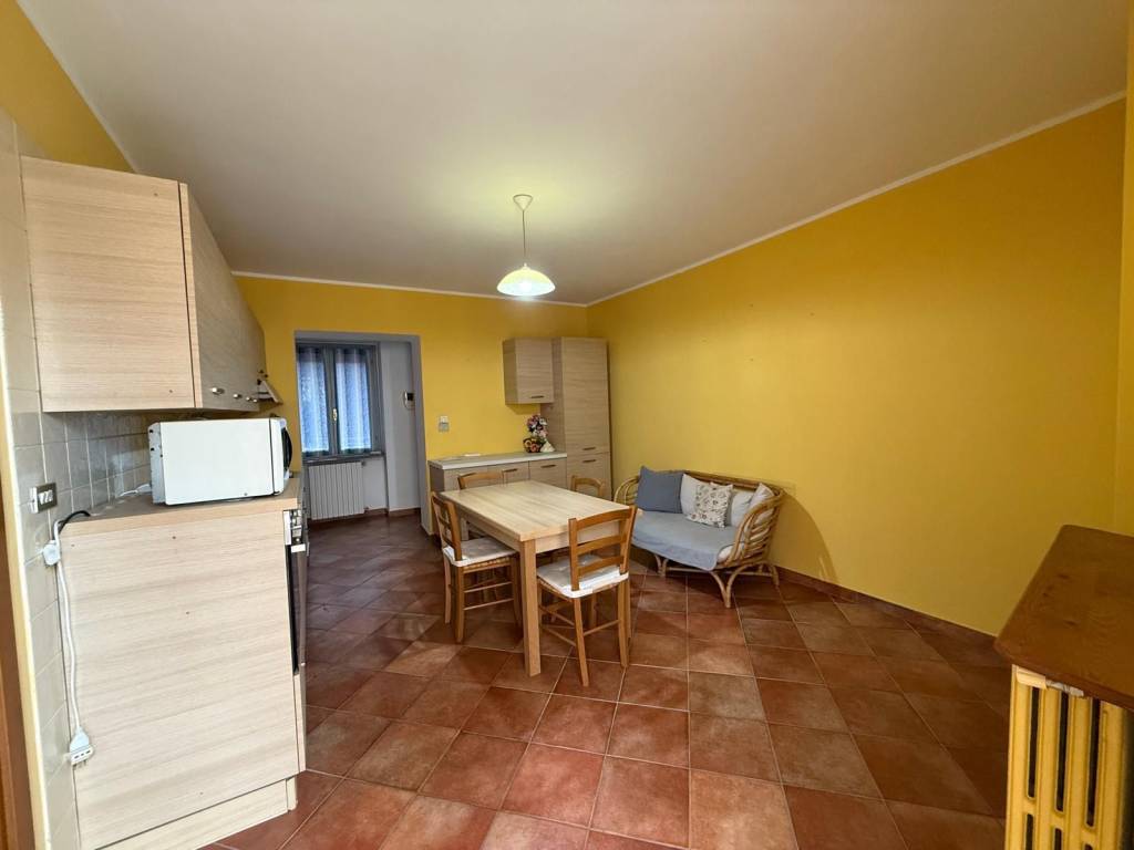 Appartamento a Asti in Via Asinari - Foto 2