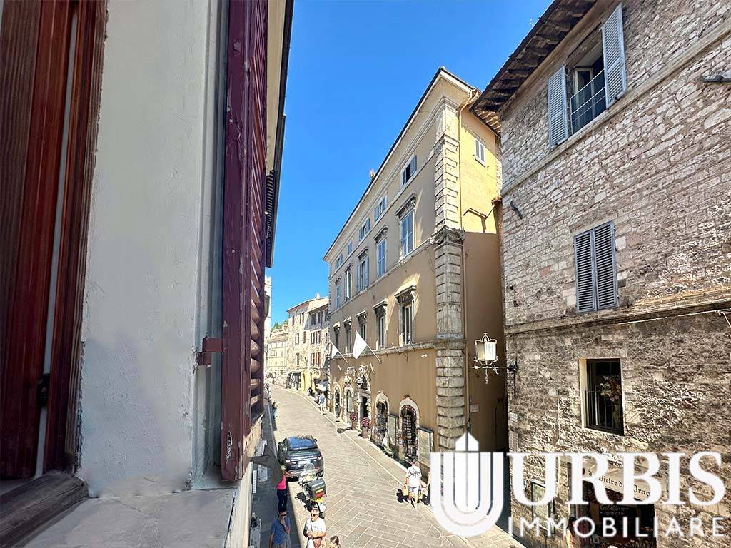 Appartamento a Assisi in Corso Giuseppe Mazzini - Foto 3