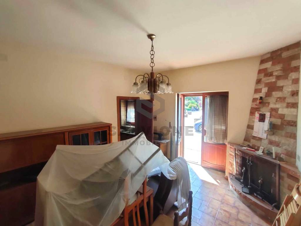 Casa indipendente a Amorosi in Piazza Umberto I, 22 - Foto 3